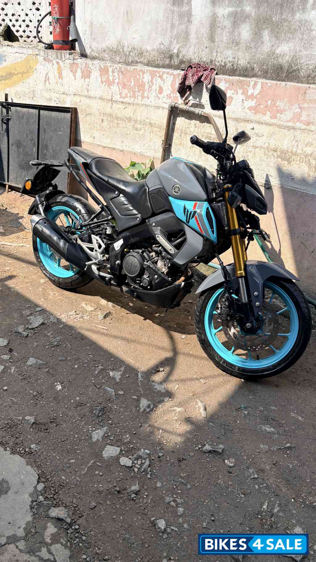 Cyan Blue Yamaha MT-15 BS6 Cyan Blue Yamaha MT-15 BS6