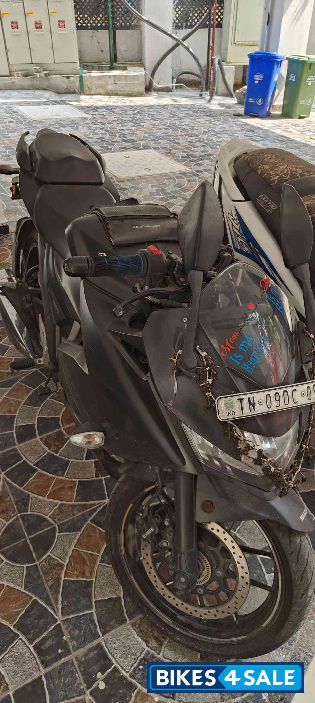 Suzuki Gixxer SF 250 BS6 Suzuki Gixxer SF 250 BS6