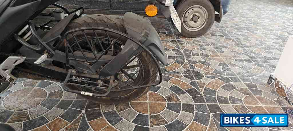 Suzuki Gixxer SF 250 BS6 Suzuki Gixxer SF 250 BS6