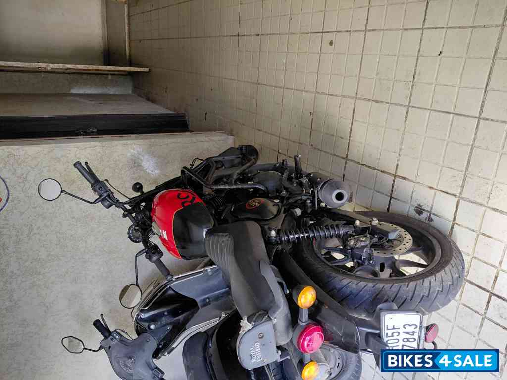 Royal Enfield Hunter 350 Metro