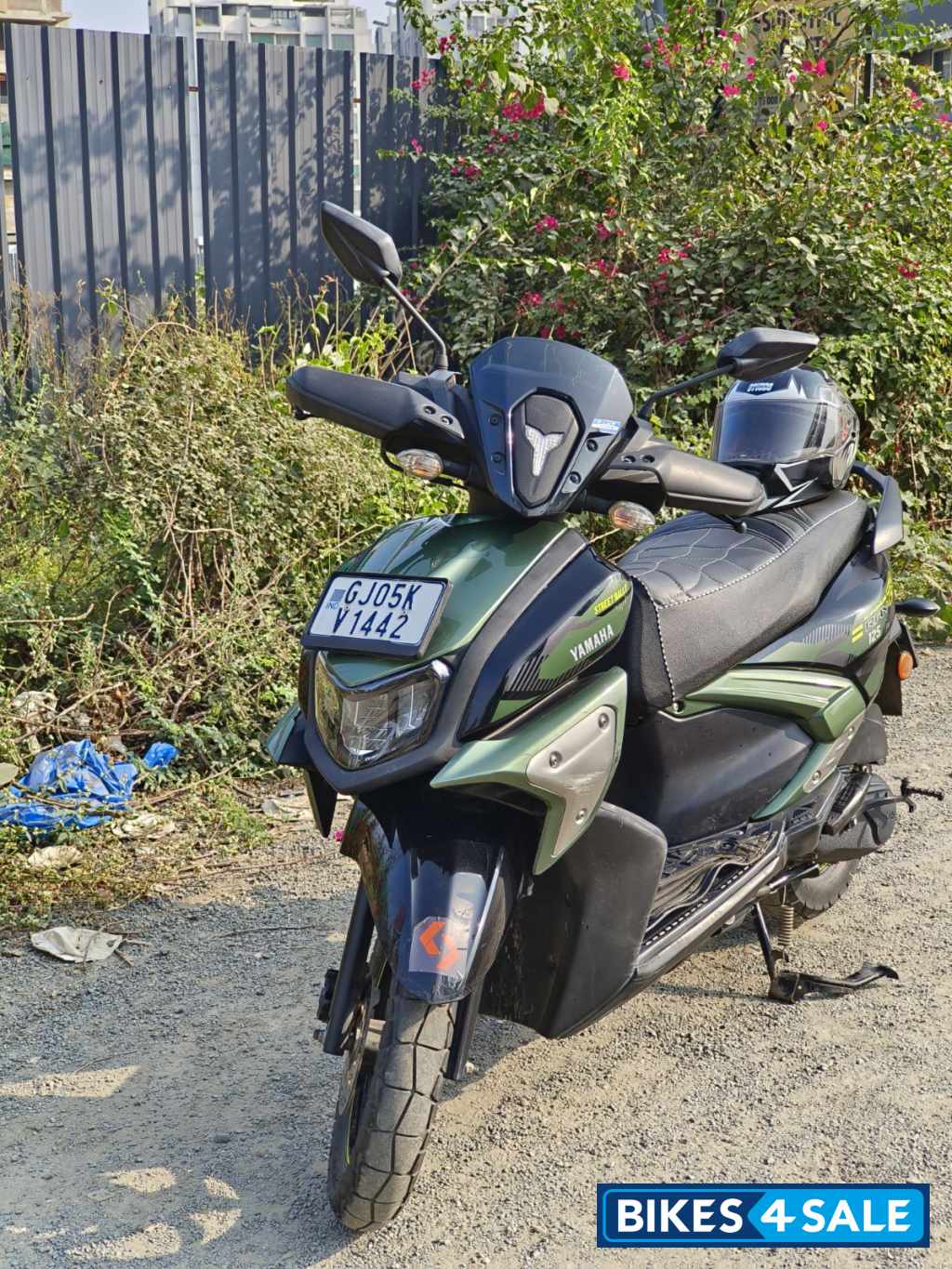 Yamaha RayZR Street Rally 125 Fi Hybrid
