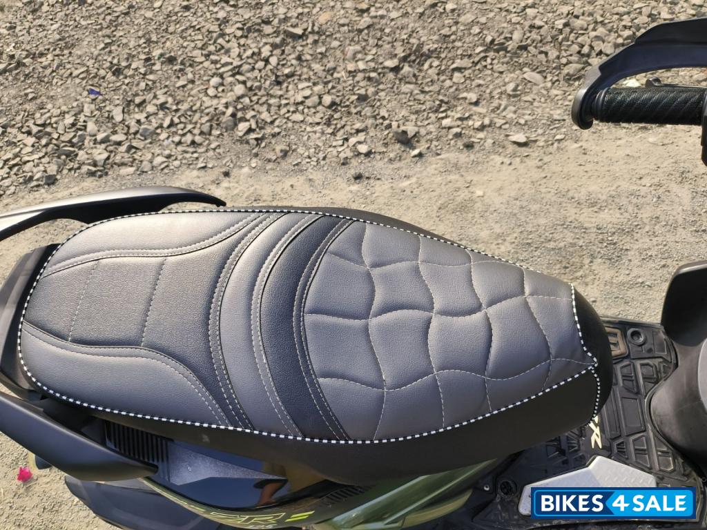 Yamaha RayZR Street Rally 125 Fi Hybrid Yamaha RayZR Street Rally 125 Fi Hybrid