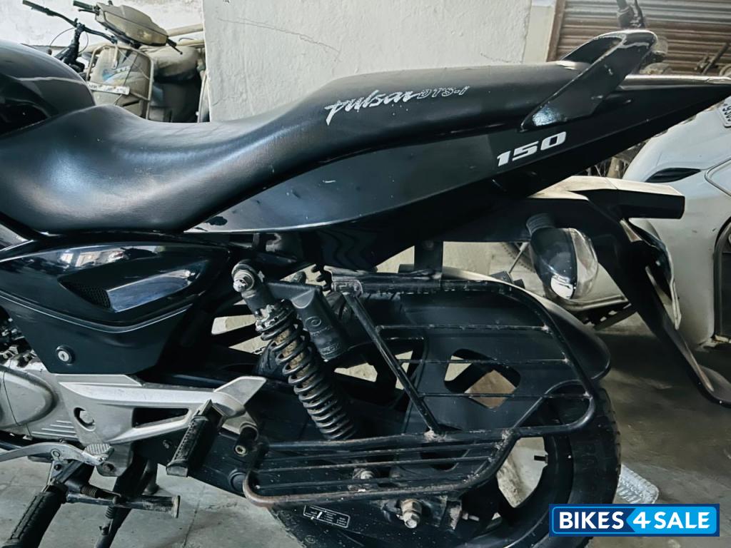 Black Bajaj Pulsar 150