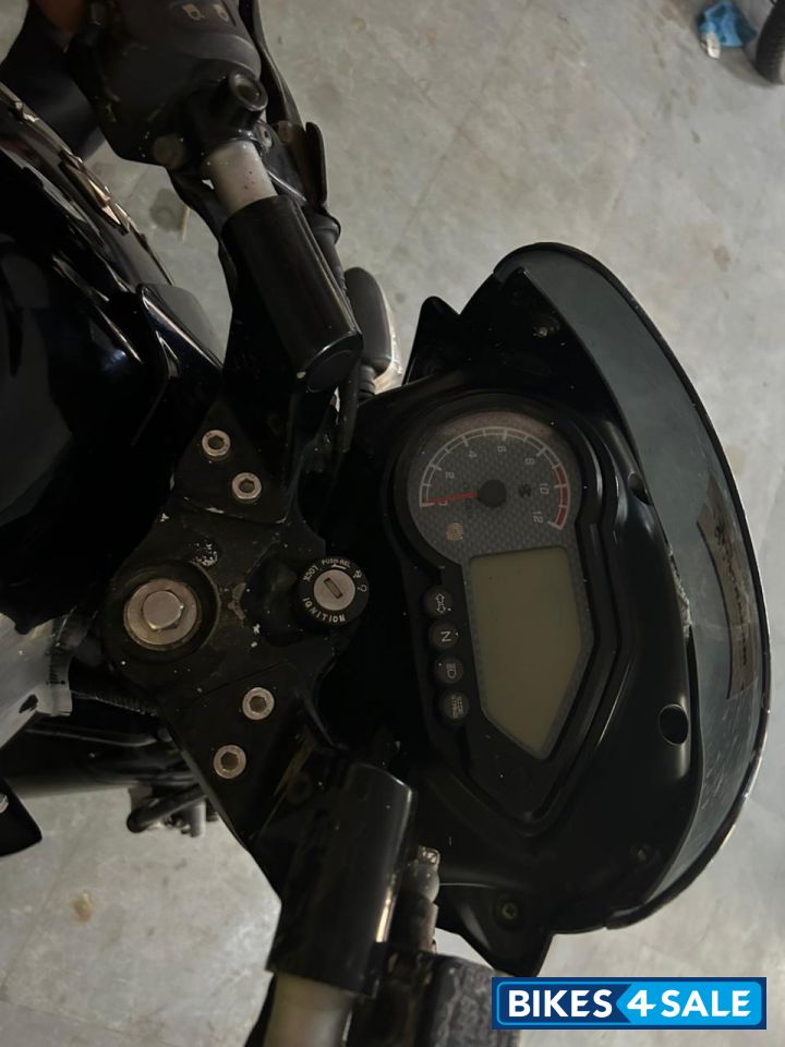 Black Bajaj Pulsar 150 Black Bajaj Pulsar 150
