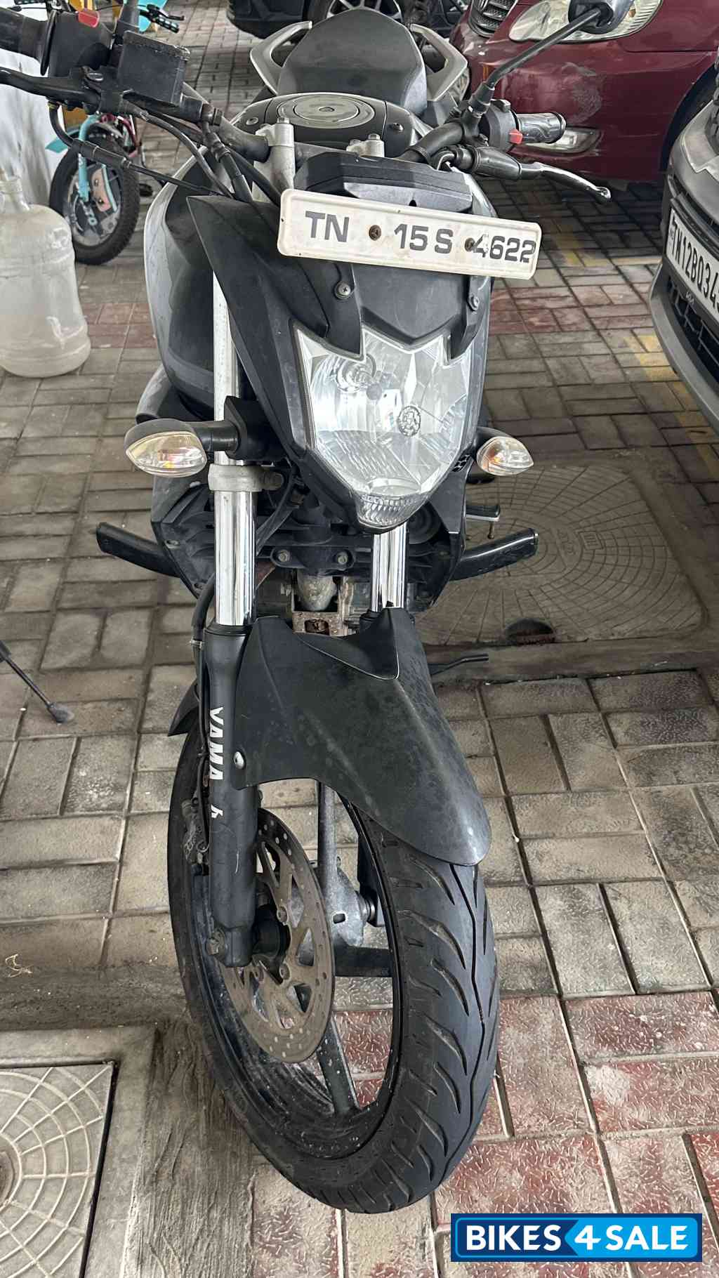 Black Yamaha FZ-S FI V2