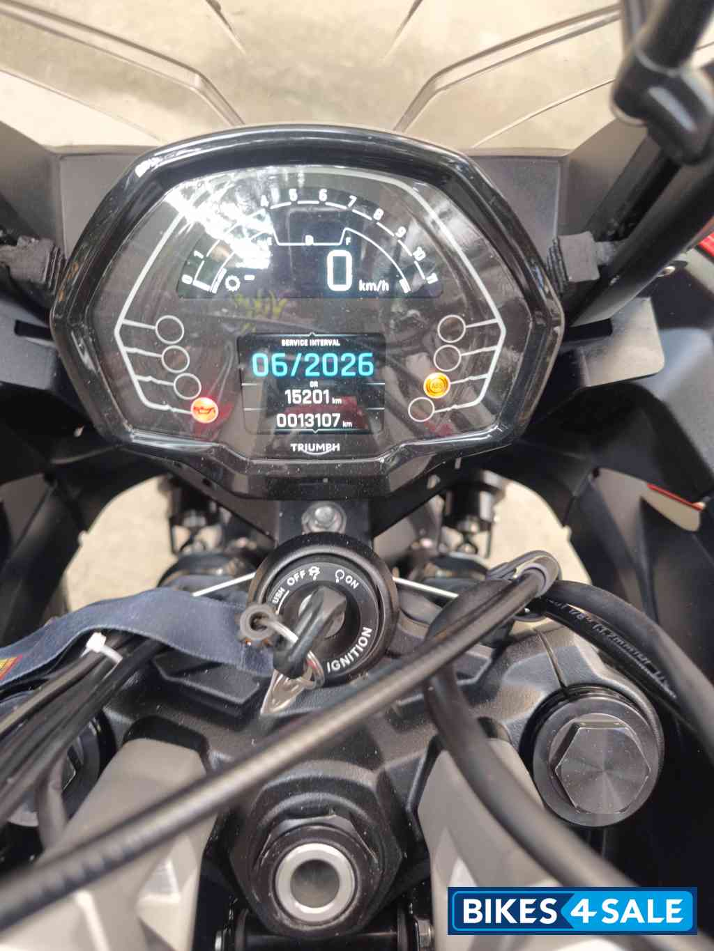 Red Triumph Tiger Sport 660