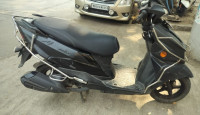 Grey Suzuki Avenis 125 Standard Edition