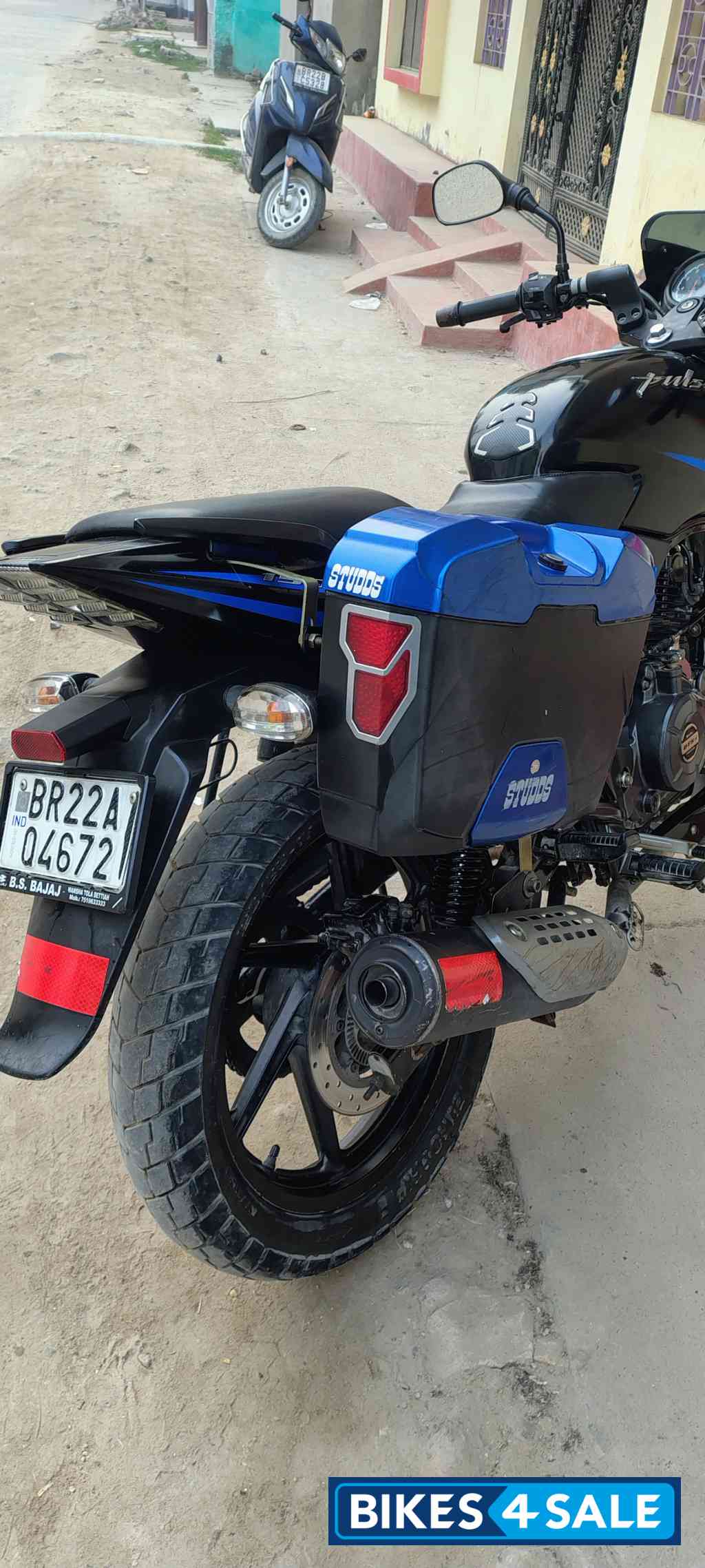 Blue Bajaj Pulsar 150 Twin Disc Blue Bajaj Pulsar 150 Twin Disc
