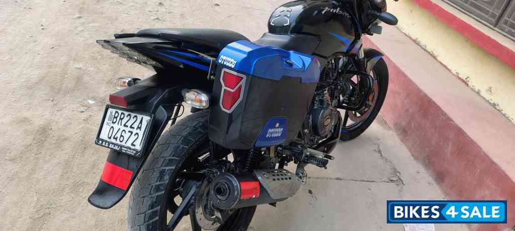 Blue Bajaj Pulsar 150 Twin Disc Blue Bajaj Pulsar 150 Twin Disc
