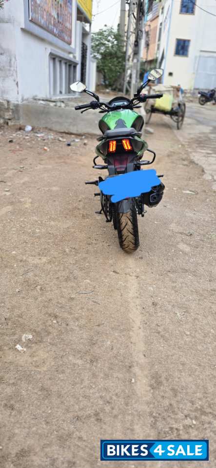 Green Bajaj 2021 Dominar 400