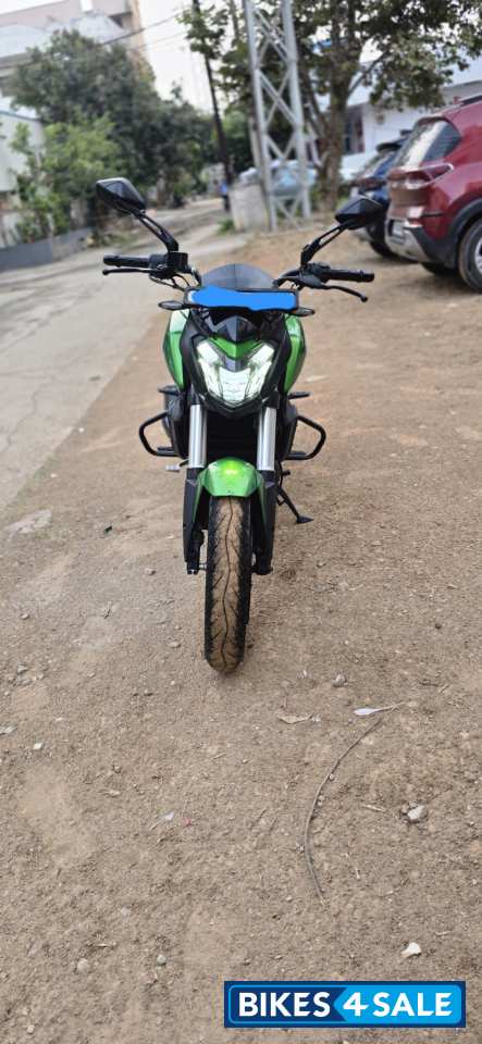 Green Bajaj 2021 Dominar 400