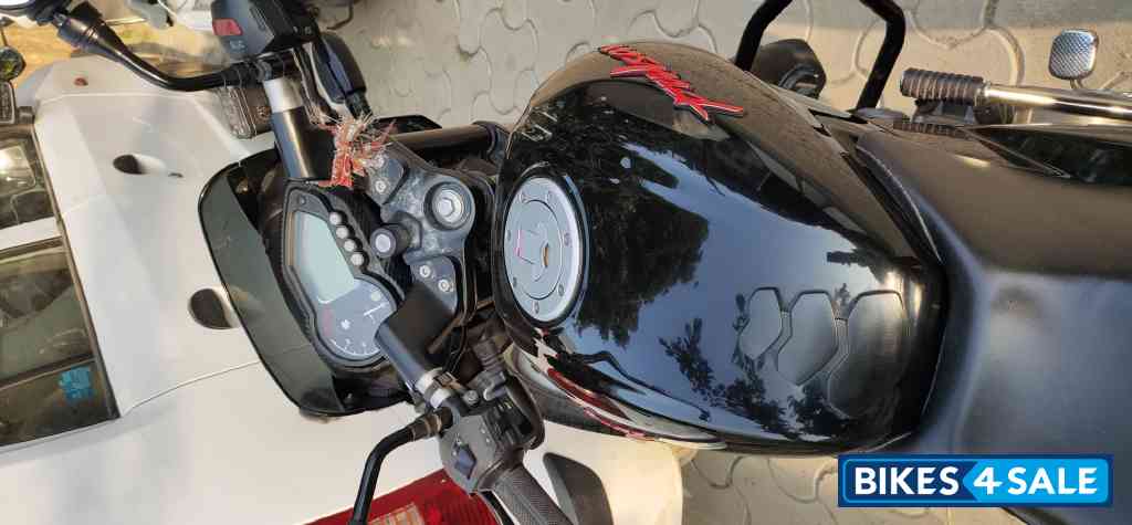 Black Bajaj Pulsar 150 Neon Black Bajaj Pulsar 150 Neon