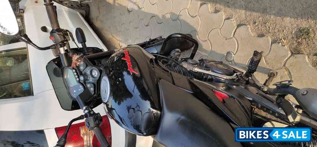 Black Bajaj Pulsar 150 Neon Black Bajaj Pulsar 150 Neon