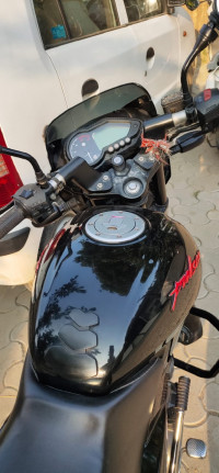 Black Bajaj Pulsar 150 Neon