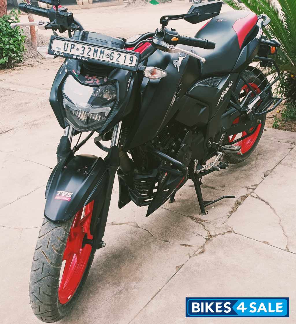 TVS Apache RTR 160 4V Special Edition TVS Apache RTR 160 4V Special Edition