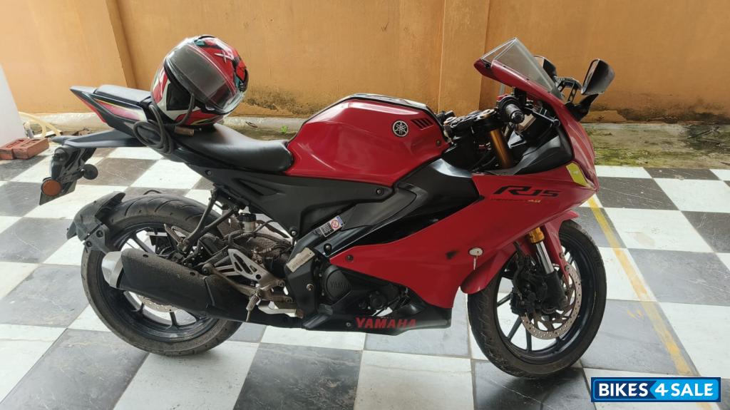 Red Yamaha R15 V4 Red Yamaha R15 V4