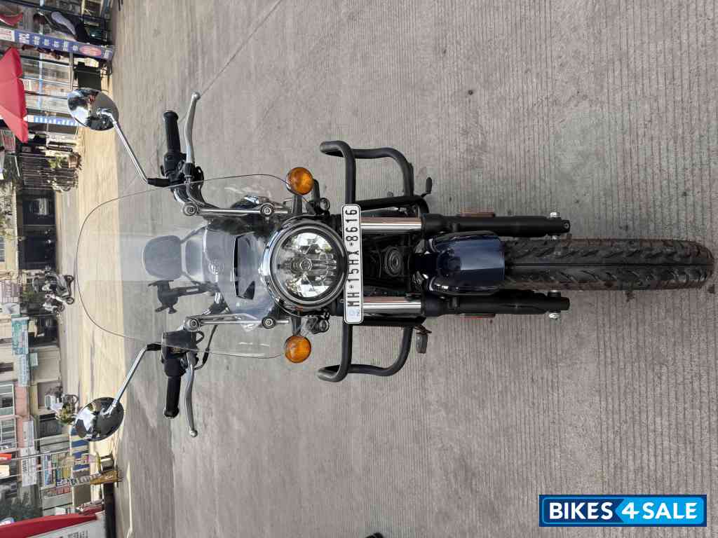 Blue Royal Enfield Meteor 350 Stellar