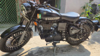 Royal Enfield Classic 500