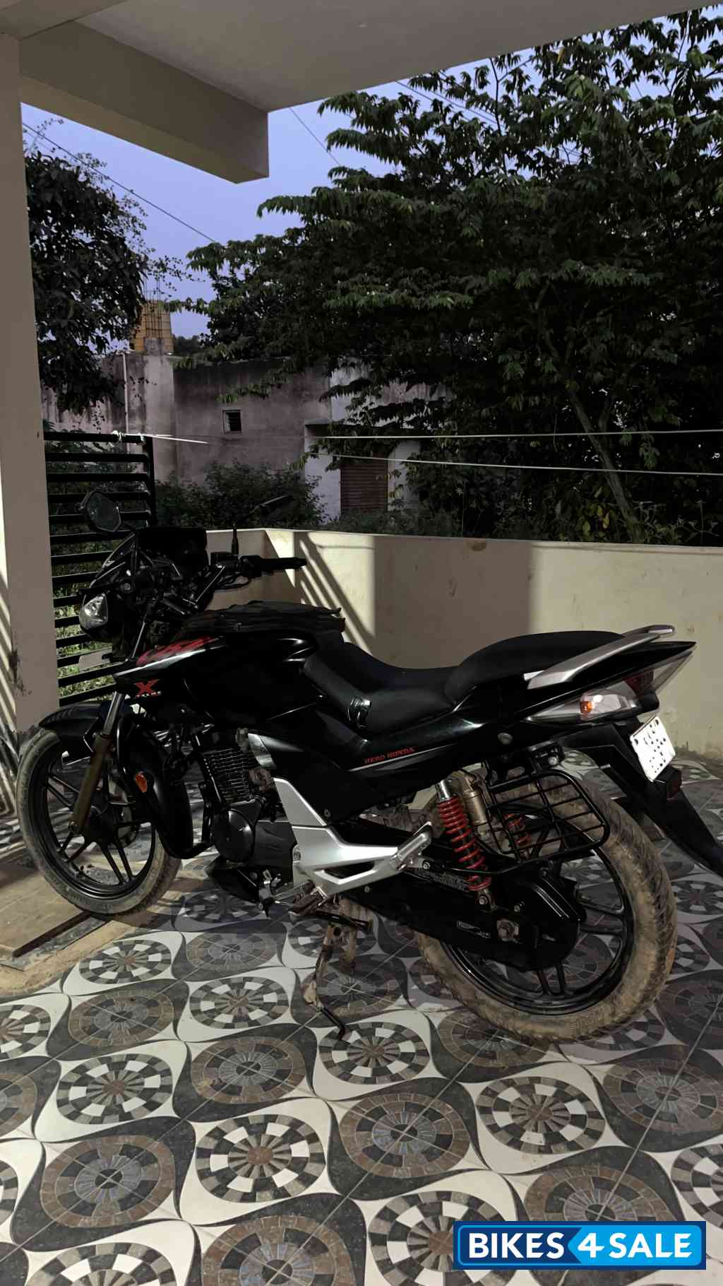 Black Hero CBZ Xtreme Black Hero CBZ Xtreme