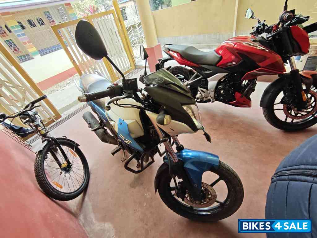 Yamaha SZ-RR Yamaha SZ-RR