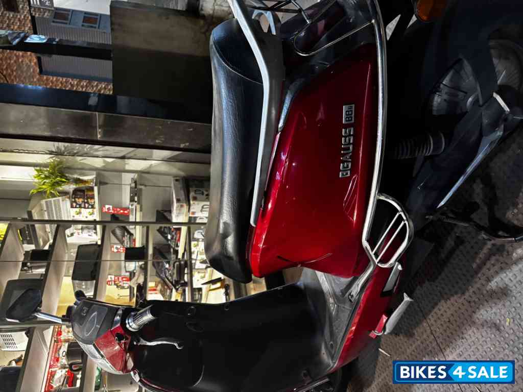 Red BGauss B8 Lithium Ion Red BGauss B8 Lithium Ion