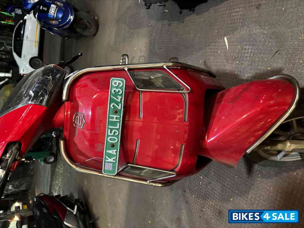 Red BGauss B8 Lithium Ion Red BGauss B8 Lithium Ion