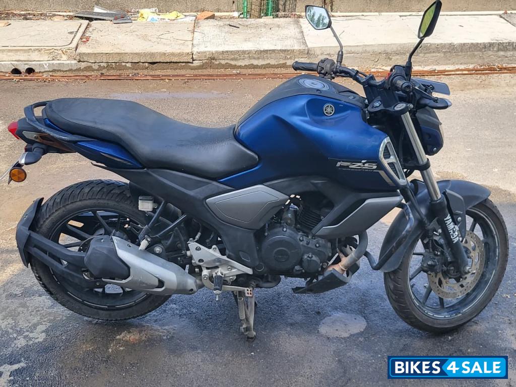 Yamaha FZ-S FI V3 Yamaha FZ-S FI V3