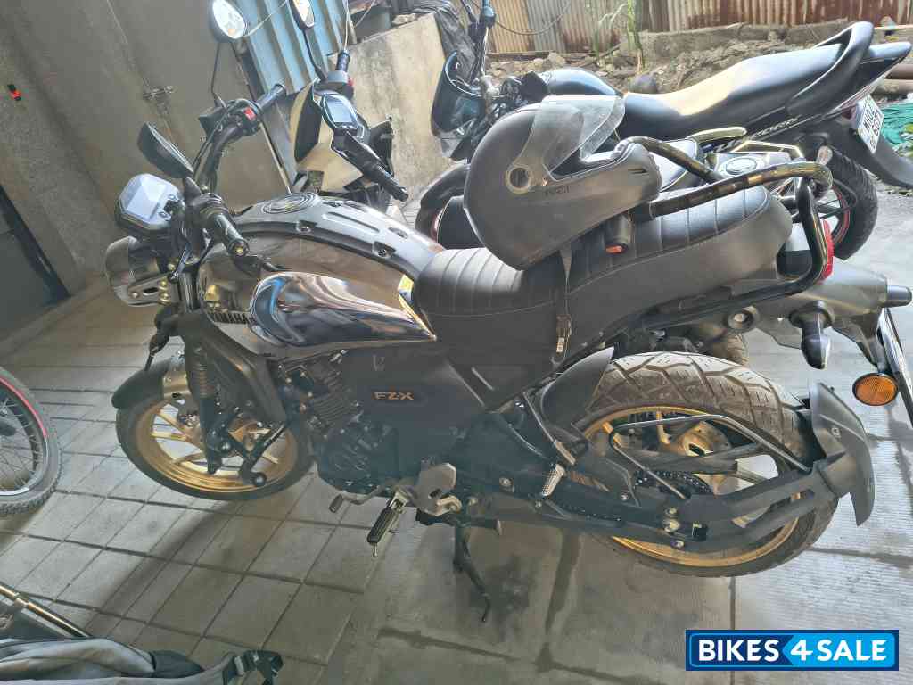 Matt Black Chrome Edition Yamaha FZ-X Matt Black Chrome Edition Yamaha FZ-X