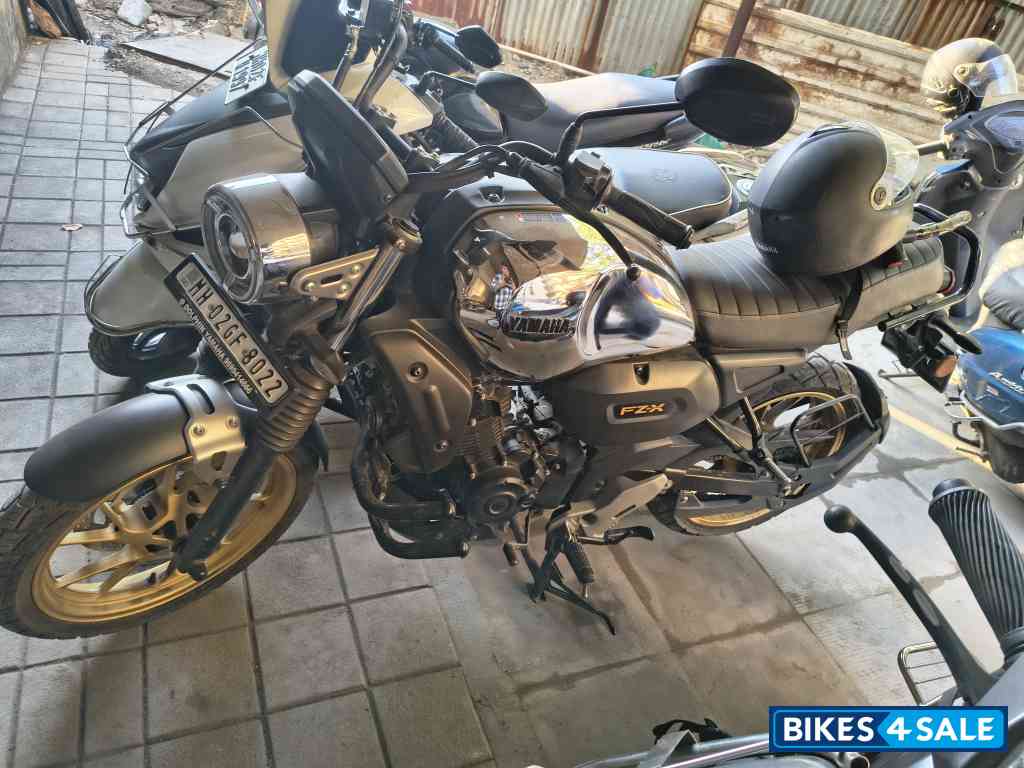 Matt Black Chrome Edition Yamaha FZ-X Matt Black Chrome Edition Yamaha FZ-X