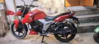 Red TVS Apache RTR 160 4V