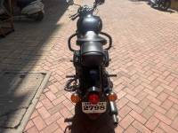 Stealth Black Royal Enfield Classic Stealth Black