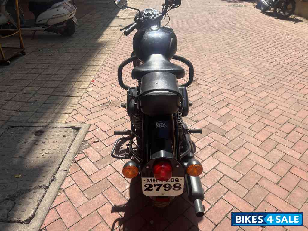 Stealth Black Royal Enfield Classic Stealth Black Stealth Black Royal Enfield Classic Stealth Black