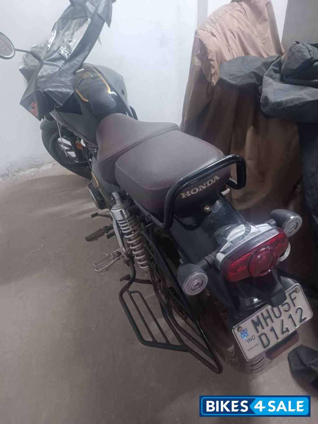 Honda CB350 DLX Honda CB350 DLX