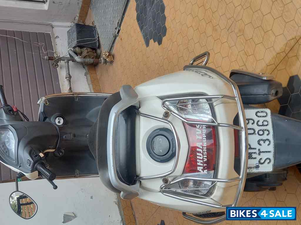 TVS Jupiter Classic 110