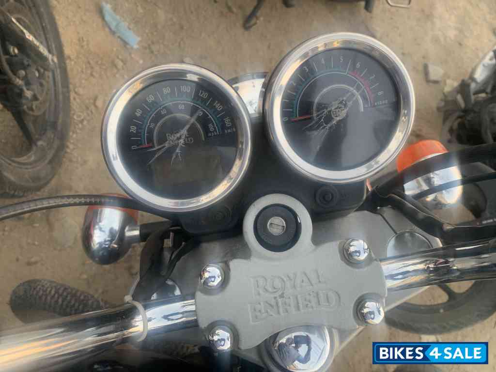 Royal Enfield Thunderbird 350