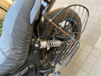 Dapper Blue Royal Enfield Hunter 350 Metro