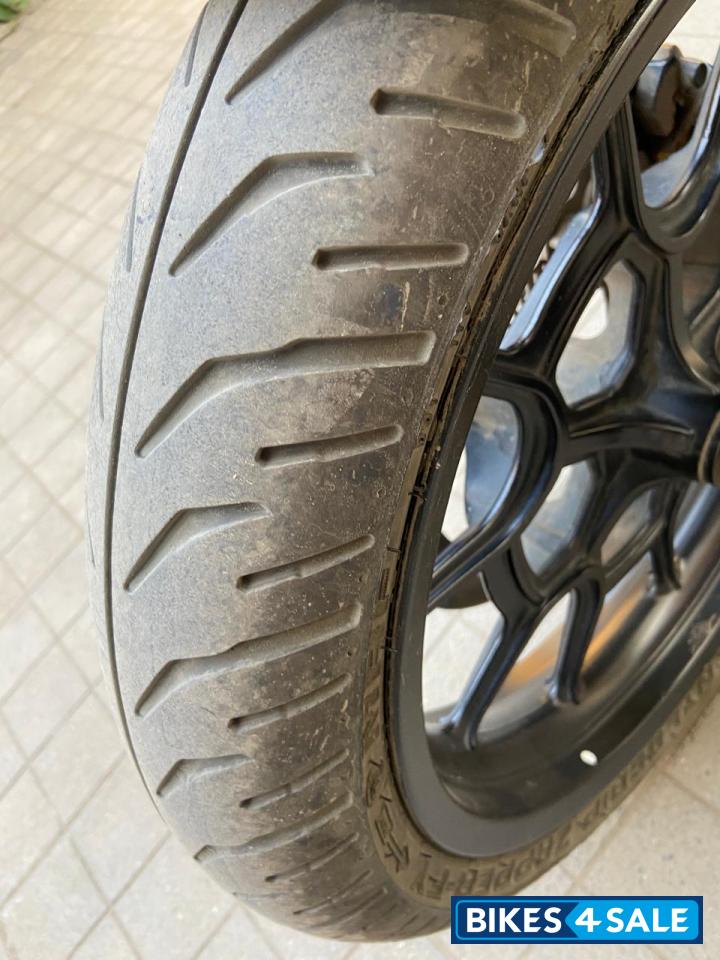 Dapper Blue Royal Enfield Hunter 350 Metro