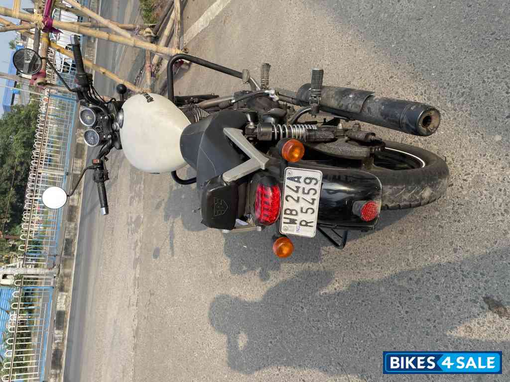 White Royal Enfield Thunderbird X 350 White Royal Enfield Thunderbird X 350