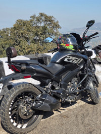 Matt Grey Bajaj Dominar 250