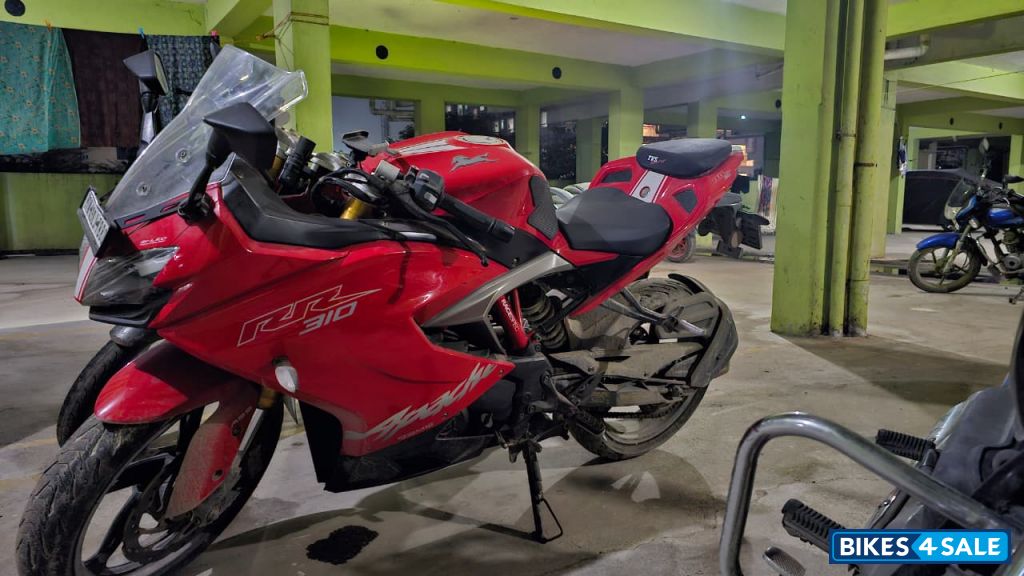 TVS Apache RR 310 TVS Apache RR 310