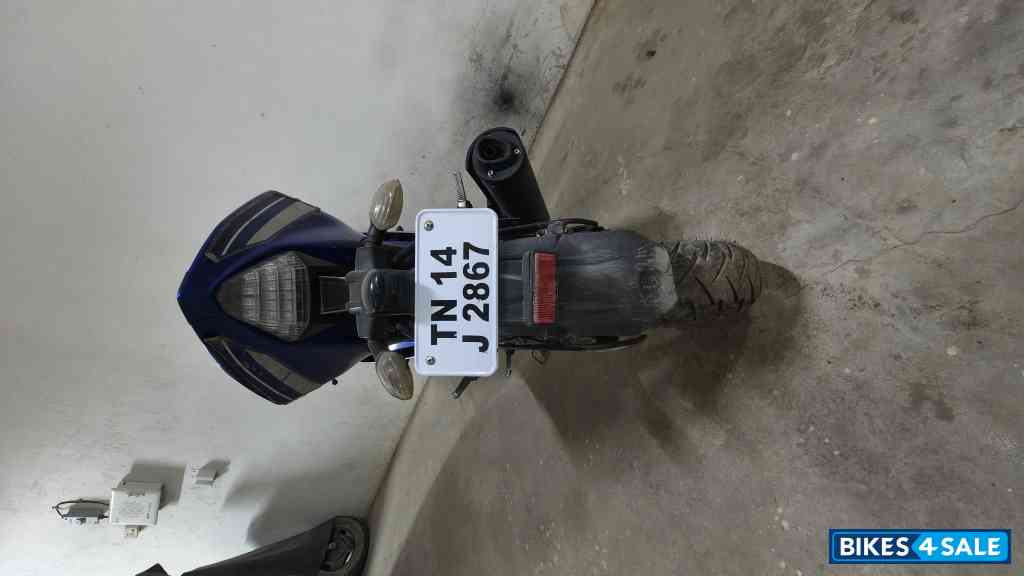 Blue Yamaha YZF R15 V2 Blue Yamaha YZF R15 V2