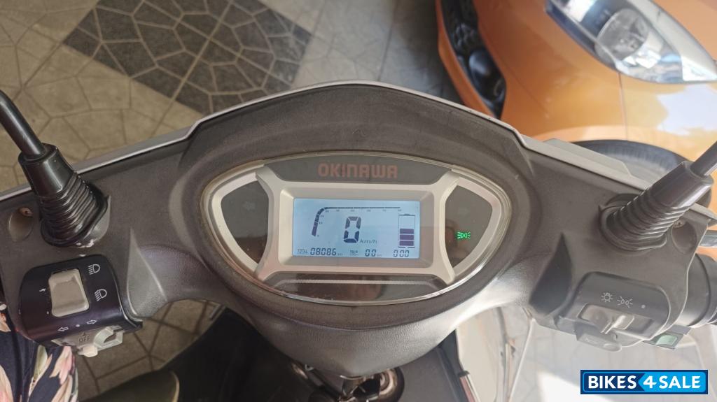 Cloud Silver Okinawa Ridge Plus Cloud Silver Okinawa Ridge Plus