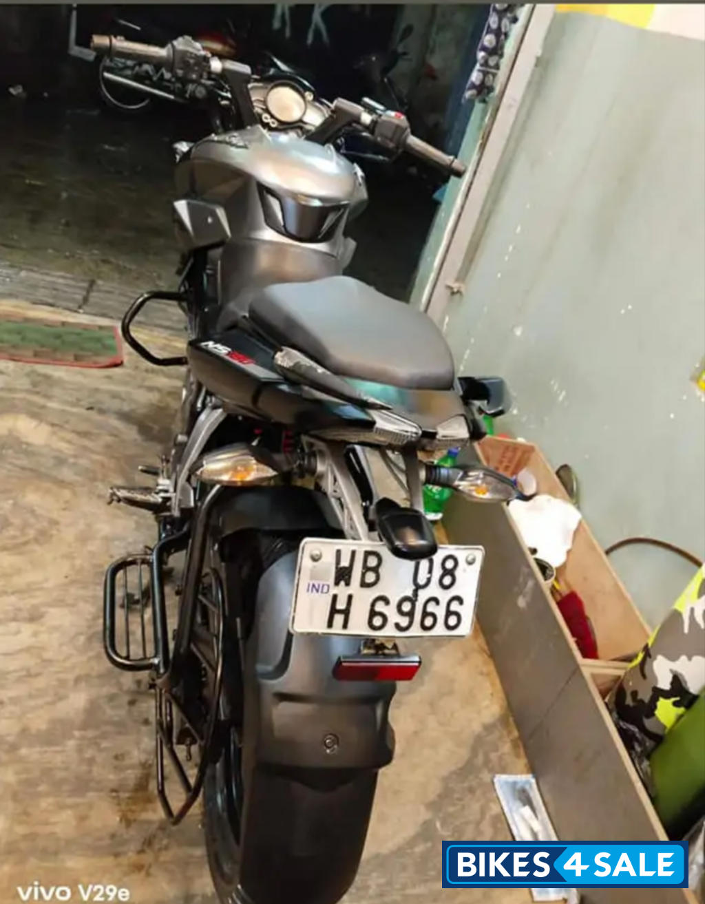 Silver And Black Bajaj Pulsar NS 160 Silver And Black Bajaj Pulsar NS 160