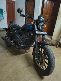 Yezdi Roadster Dark