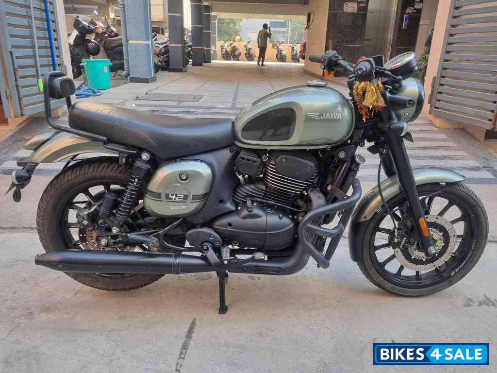 Cosmic Rock Dt Jawa 42 Dual Tone Cosmic Rock Dt Jawa 42 Dual Tone