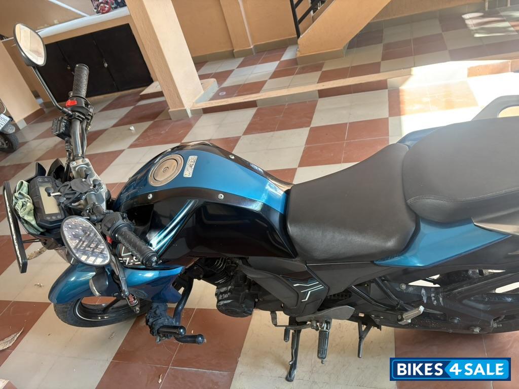 Yamaha FZ1 Yamaha FZ1