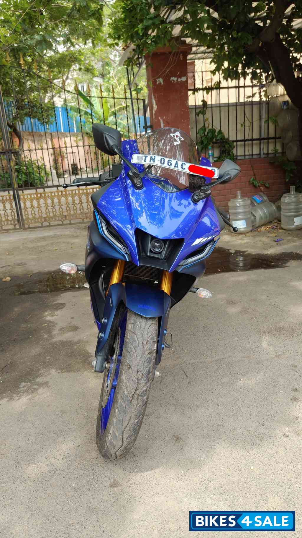 Racing Blue Yamaha R15 V4