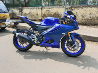 Racing Blue Yamaha R15 V4