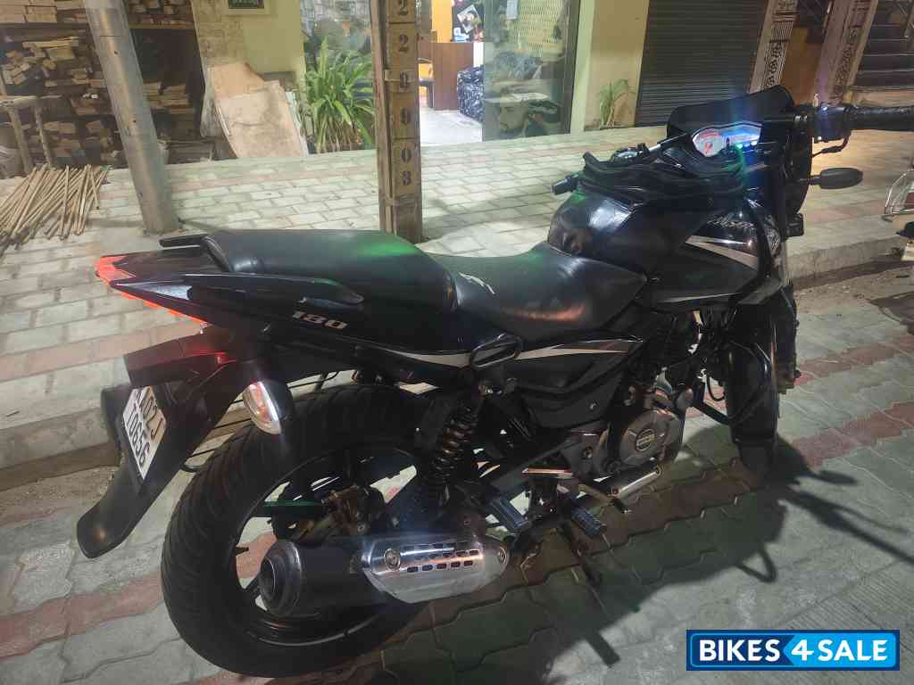 Bajaj Pulsar 180 DTSi Bajaj Pulsar 180 DTSi