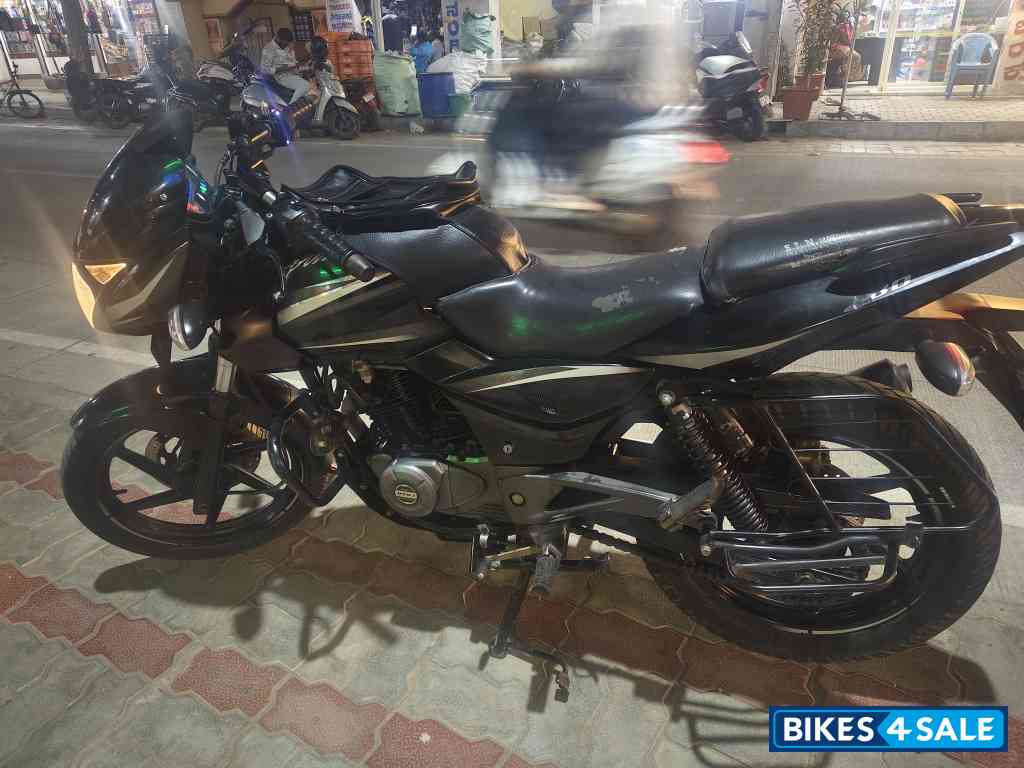Bajaj Pulsar 180 DTSi Bajaj Pulsar 180 DTSi